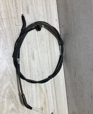 Ford Fiesta Engine bonnet/hood lock release cable 