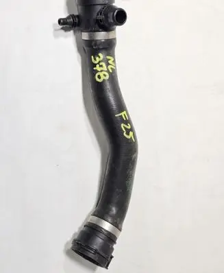 BMW X3 F25 Engine coolant pipe/hose 7601855