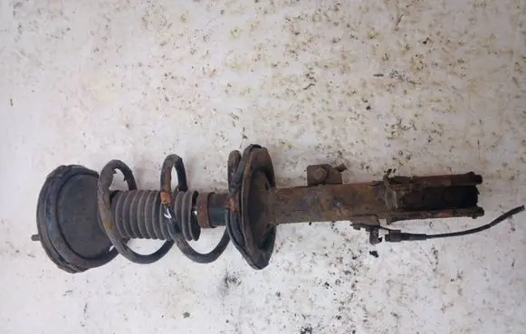 Toyota Avensis Verso Front shock absorber/damper