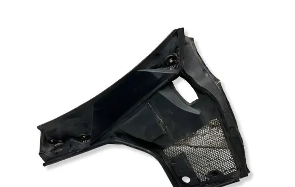 Mercedes-Benz C W205 Wiper trim A2058308902 SP7555