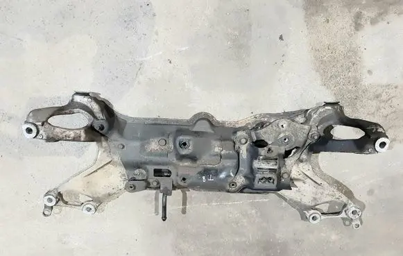 Honda Civic Front subframe