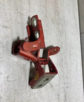 Rear door hinge set
