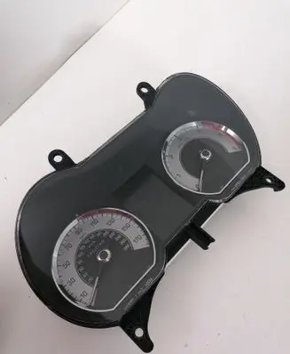 Mercedes-Benz CLS C219 Speedometer (instrument cluster) 8X2310849 VP8X2F10849