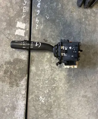Toyota Avensis T250 Light switch 8474005110