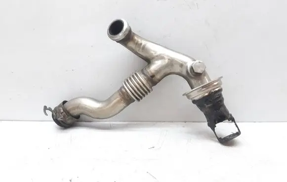 BMW 3 E90 E91 EGR valve line/pipe/hose