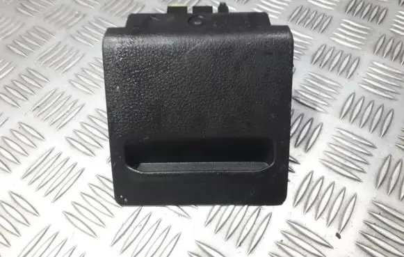 Mitsubishi Outlander Other interior part MR480864