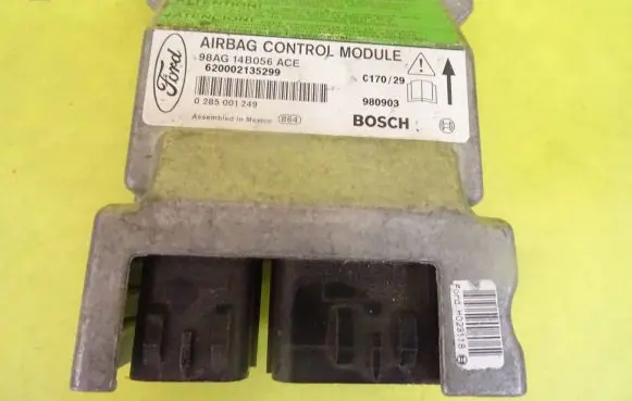 Ford Focus Airbag control unit/module 98AG14B056ACE 0285001249