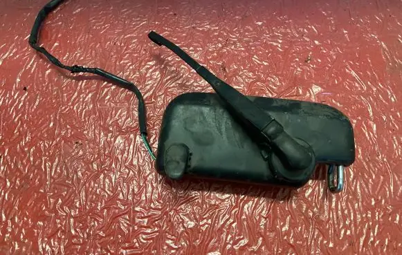 Honda CR-V Rear window wiper motor