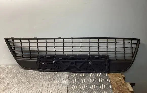Ford Mondeo MK IV Front bumper lower grill 7S7117B968A
