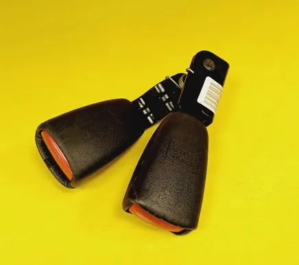 Saab 9-5 Middle seatbelt buckle (rear) 4847778