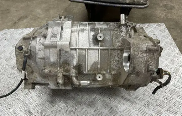Polestar 2 Electric car motor T7011736 P1216578