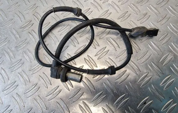 Audi A4 S4 B5 8D ABS brake wheel speed sensor 8D0927803