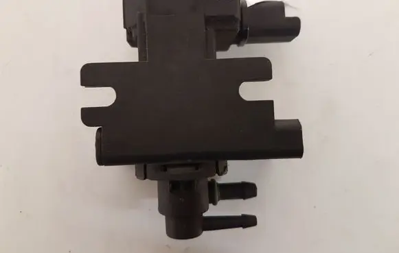 Citroen C5 Valve vacuum 9660693180