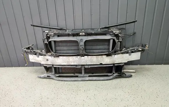 BMW 5 F10 F11 Radiator support slam panel 8049681 7200690 720069007
