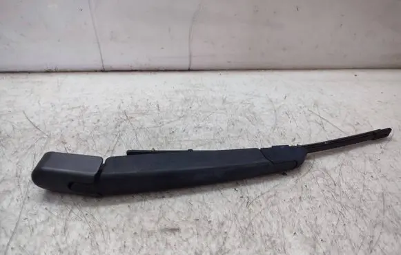 KIA Optima Rear wiper blade arm