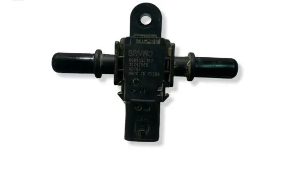 Volvo XC40 Fuel pressure sensor 32242588