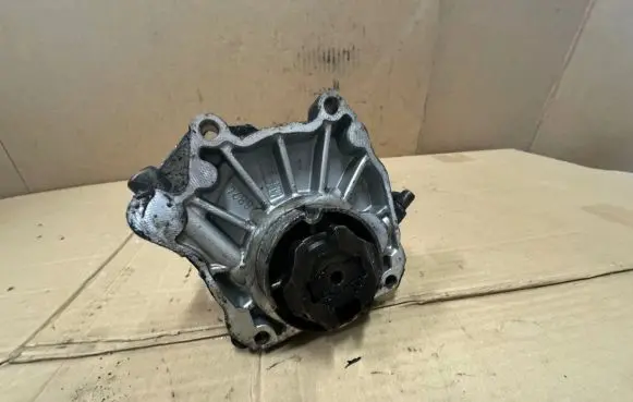 Alfa Romeo 159 Vacuum pump