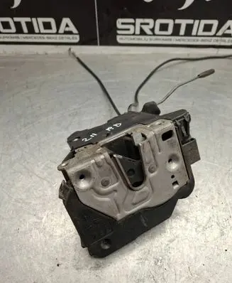 Mercedes-Benz E W211 Front door lock 2117200635