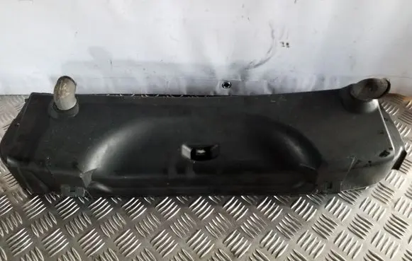 Other engine bay part