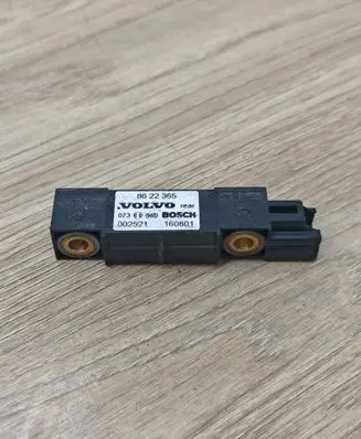 Volvo S80 Airbag deployment crash/impact sensor 8622365 160801 002521