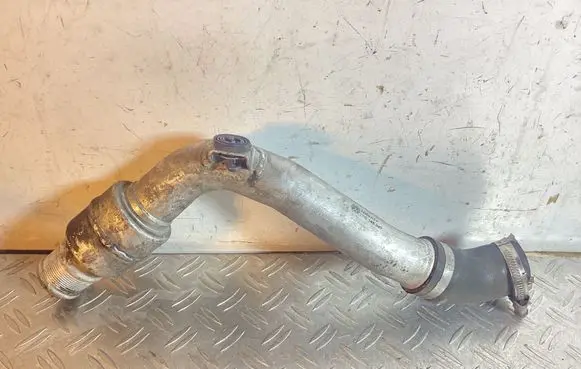 Porsche Cayenne (92A) Air intake hose/pipe 7P6145942