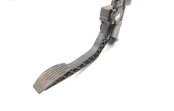 Iveco Daily 35 - 40.10 Accelerator throttle pedal 504061735 0281002633 304500023