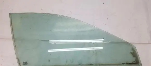 Volvo S40, V40 Front door window glass four-door