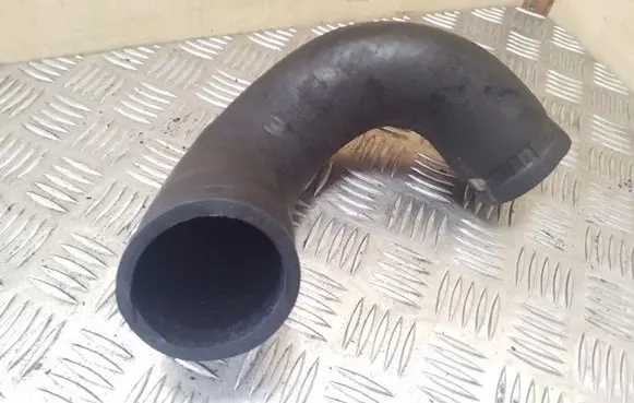 Toyota RAV 4 (XA20) Intercooler hose/pipe