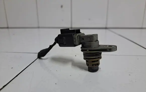 Volkswagen Jetta V Air pressure sensor 036817B