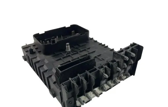 Volkswagen Golf V Fuse box set 1K0937125A