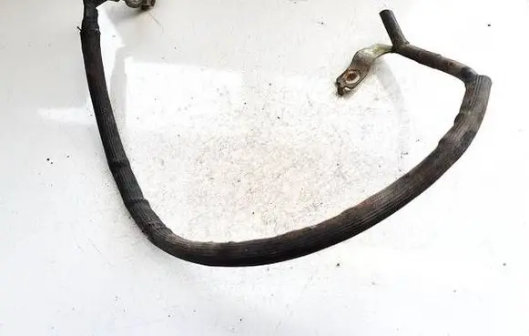 Hyundai Trajet Positive cable (battery) 