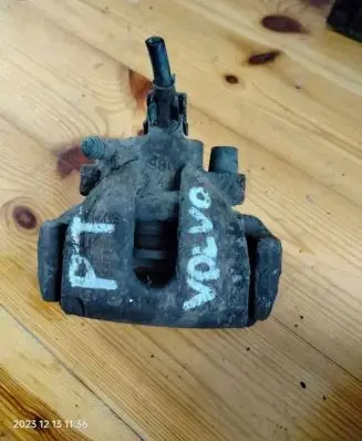 Volvo S80 Rear brake caliper