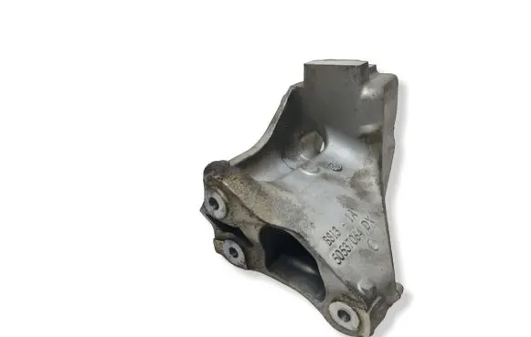 Alfa Romeo Giulia Engine mounting bracket 50537064