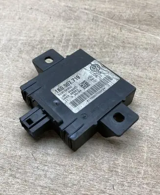 Volkswagen Golf V Alarm control unit/module 1K0907719
