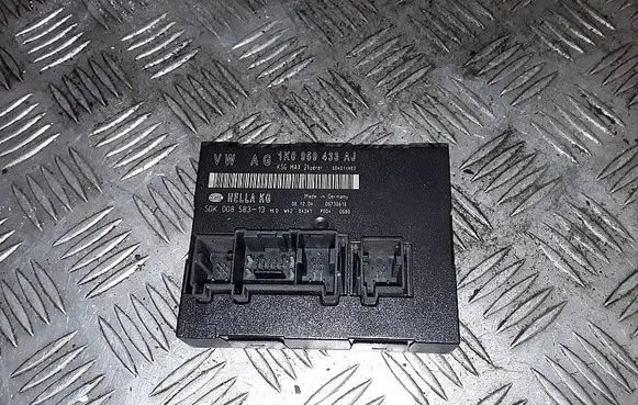 Volkswagen Golf V Engine control unit/module 1K0959433AJ