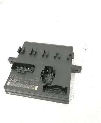 Audi A6 S6 C6 4F Comfort/convenience module 8E0907279N