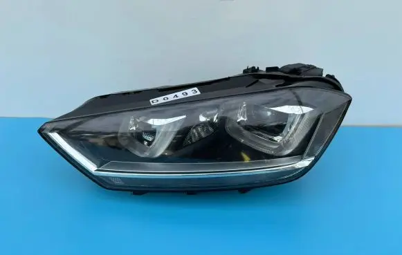 Volkswagen Golf Sportsvan Headlight/headlamp 517941033B