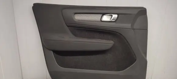 Volvo XC40 Front door card panel trim 32282660 20X001701 10X001302