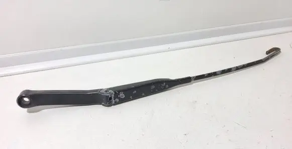 Audi A6 S6 C4 4A Front wiper blade arm 4A1955408A