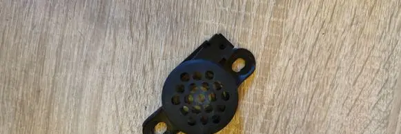 Seat Alhambra (Mk1) Front door speaker 8L0919279
