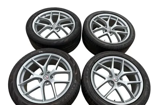 Alfa Romeo Stelvio R20 alloy rim 156117310