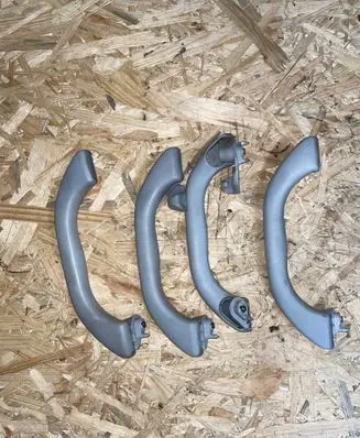 Volkswagen PASSAT B5.5 A set of handles for the ceiling 3B0857607