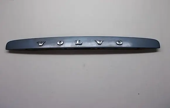 Volvo S40 Trunk door license plate light bar 