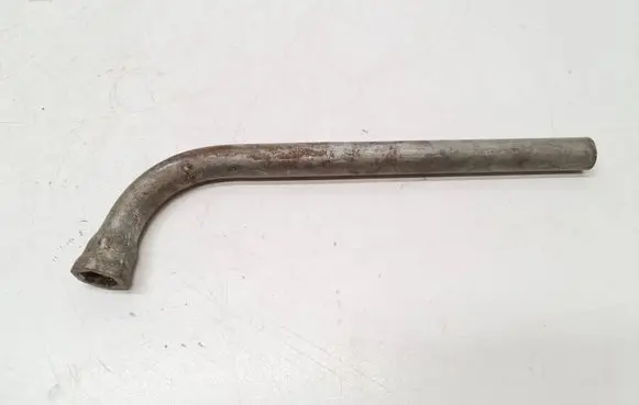 Audi A6 S6 C5 4B Wheel nut wrench 4D0012218