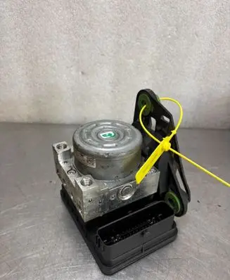 Skoda Octavia Mk4 Master brake cylinder