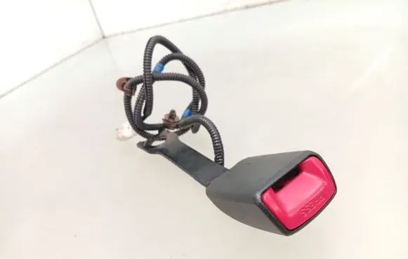 Toyota GT 86 Front seatbelt buckle E034501