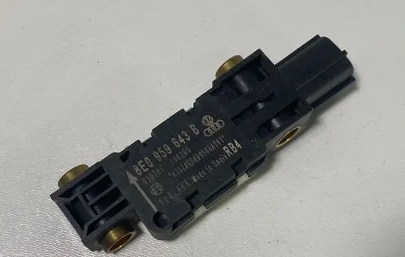 Audi A4 S4 B7 8E 8H Airbag deployment crash/impact sensor 4B0959643E