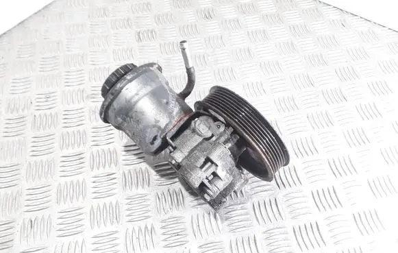 Power steering pump