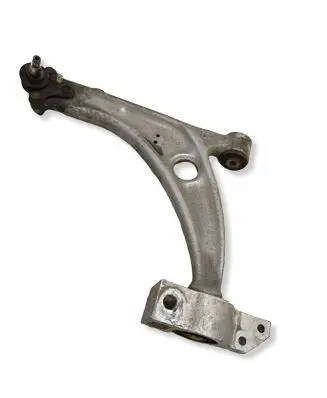 Volkswagen PASSAT B6 Front lower control arm/wishbone 