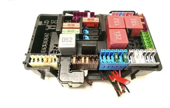 Mercedes-Benz C W205 Fuse module A2055400840